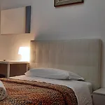 Anas Prime Place Oda ve Kahvaltı 3*
