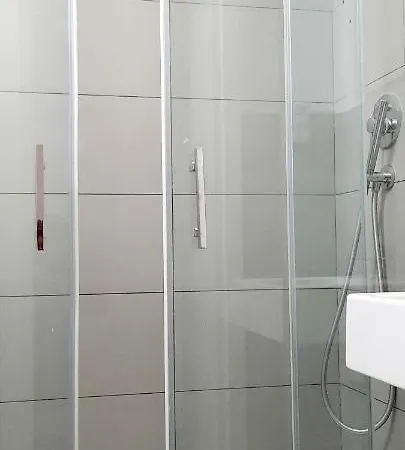 Alojamento de Acomodação e Pequeno-almoço Anas Prime Place
