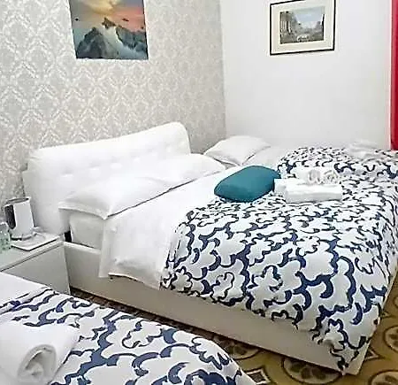 Anas Prime Place Bed & Breakfast Rome