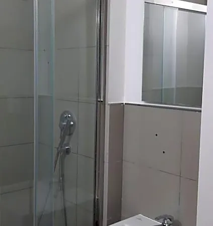 לינה וארוחת בוקר Anas Prime Place רומא