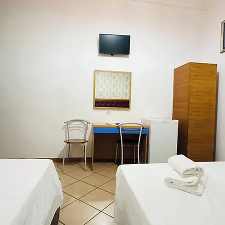 Anas Prime Place روما