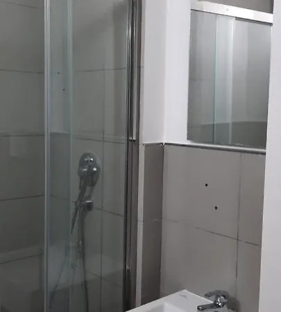 לינה וארוחת בוקר Anas Prime Place רומא